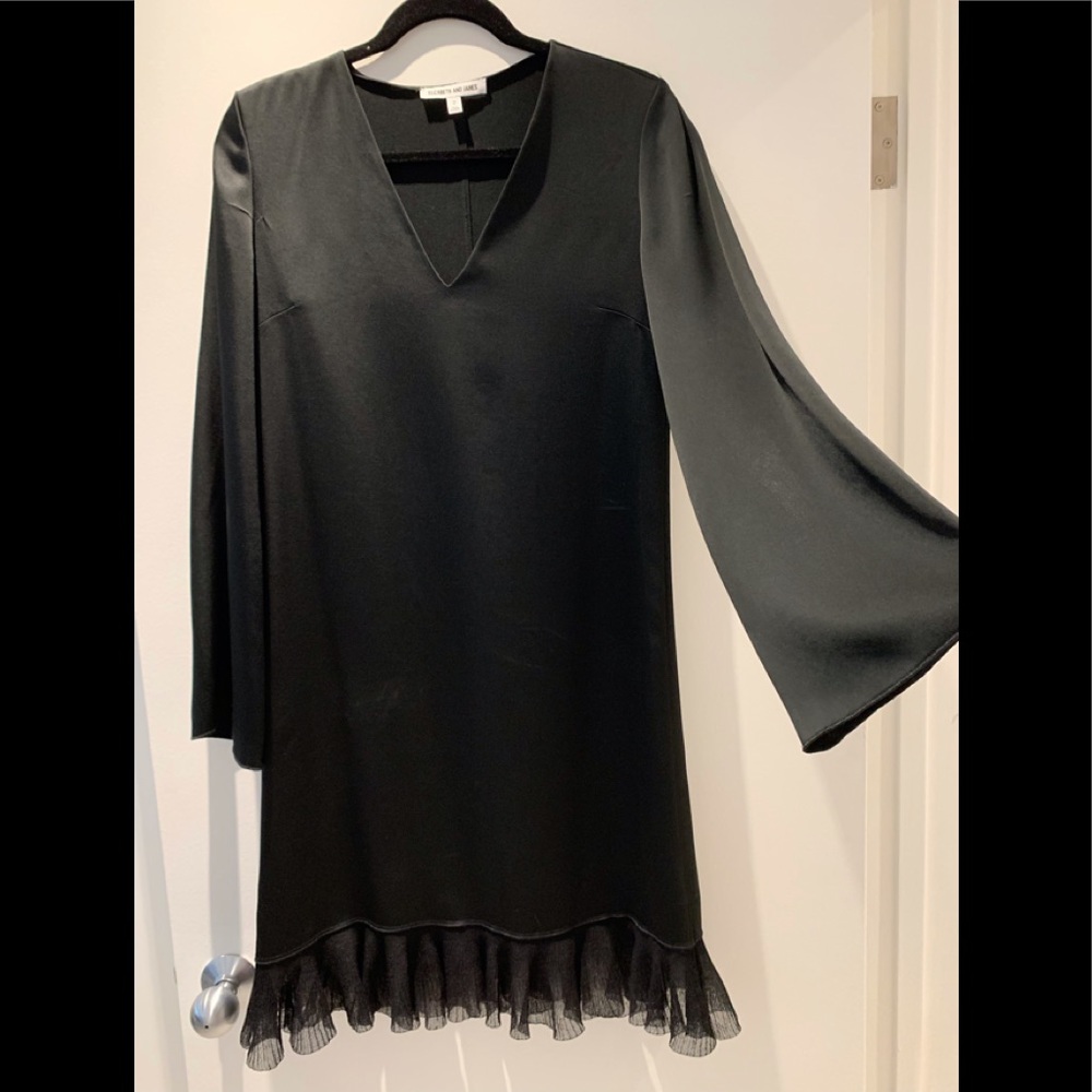 💗 SALE 💓 Elizabeth and James beautiful dress